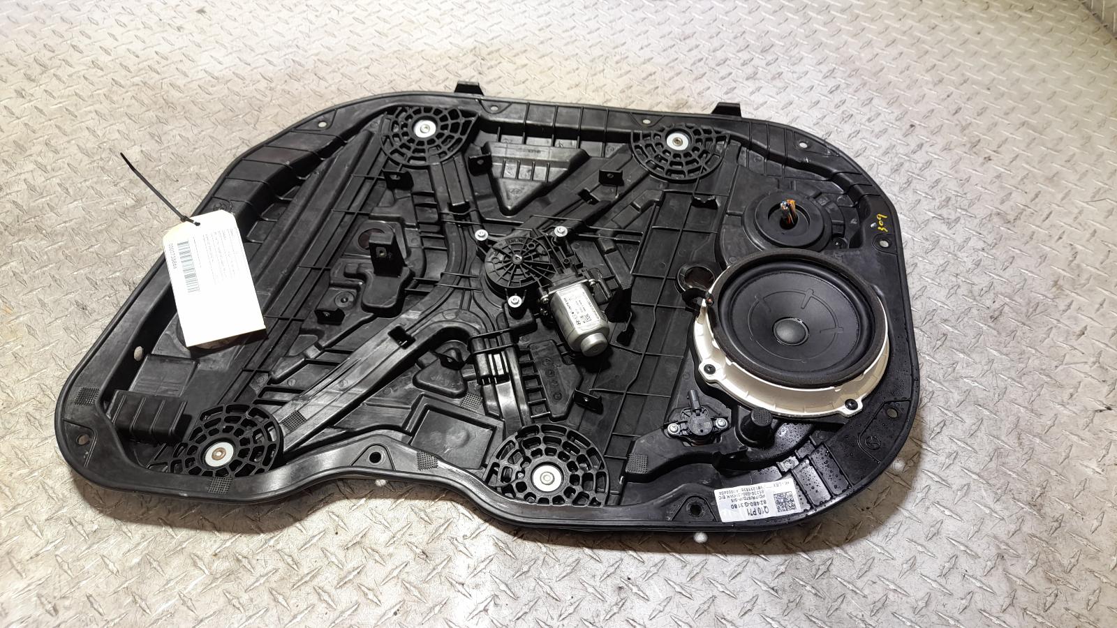 View Auto part Right Front Window Reg/Motor Hyundai I30 2018