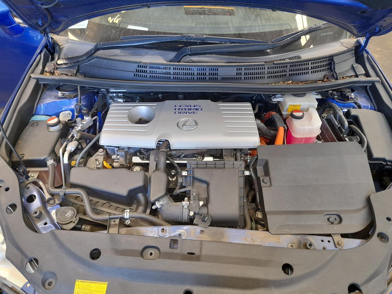 View Auto part Engine Lexus Ct200h 2014