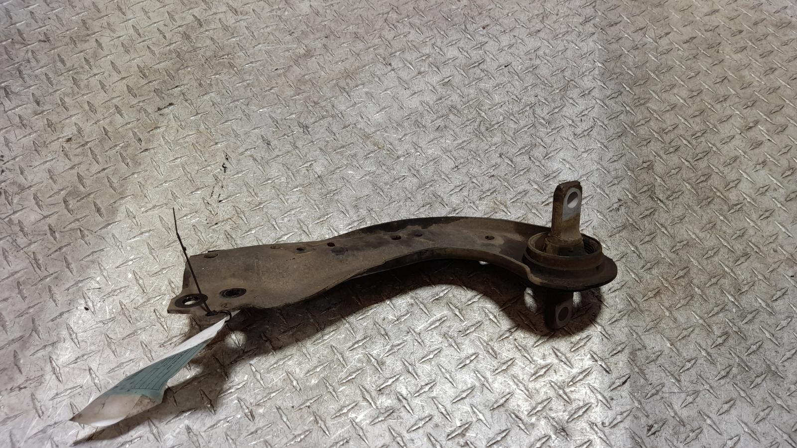 View Auto part Right Rear Trailing Arm Toyota Rav4 2020