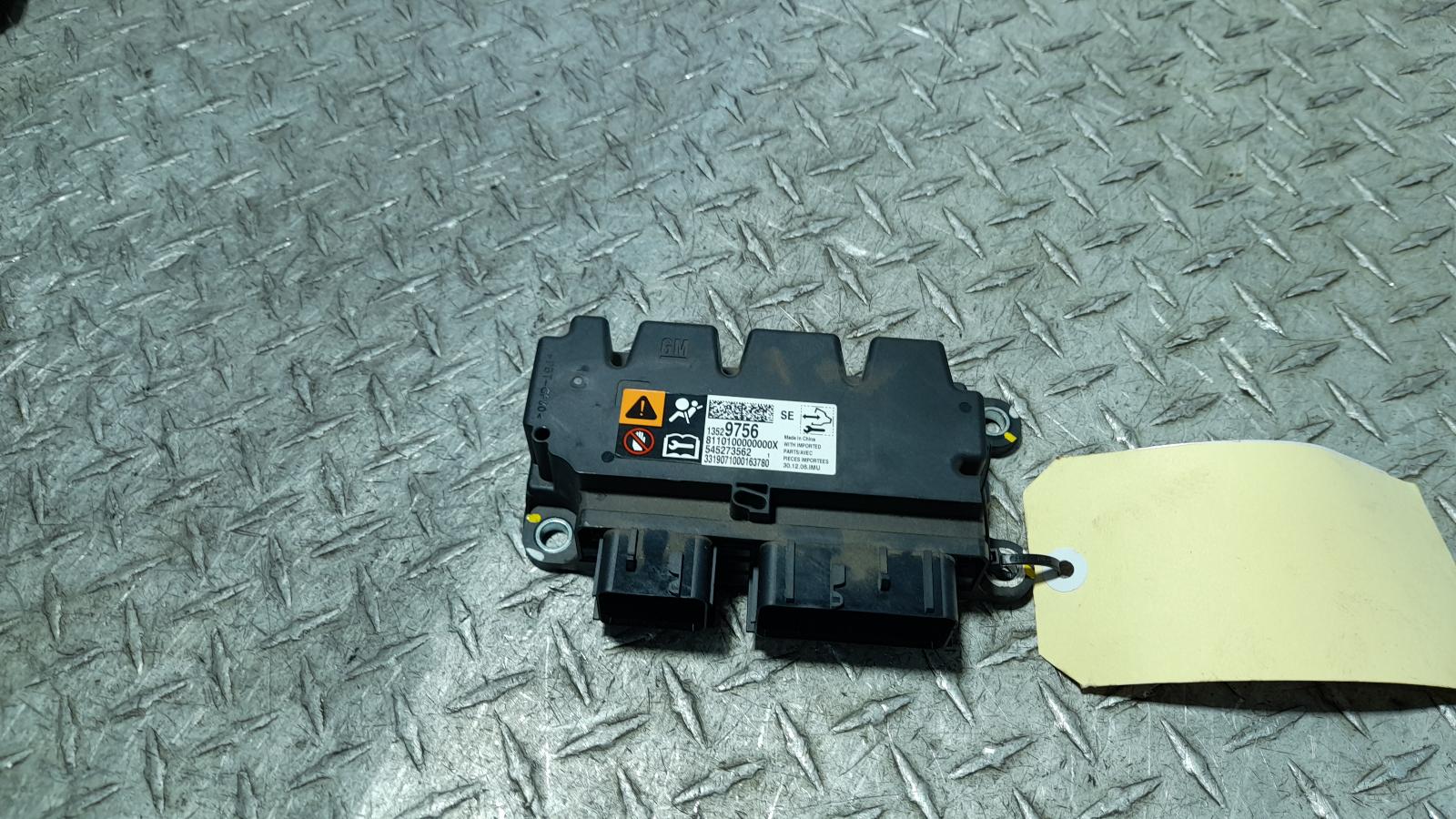 View Auto part Airbag Module/Sensor Holden Colorado 2019