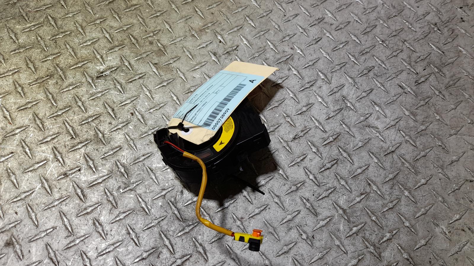 View Auto part Airbag Module/Sensor Hyundai Santa Fe 2013
