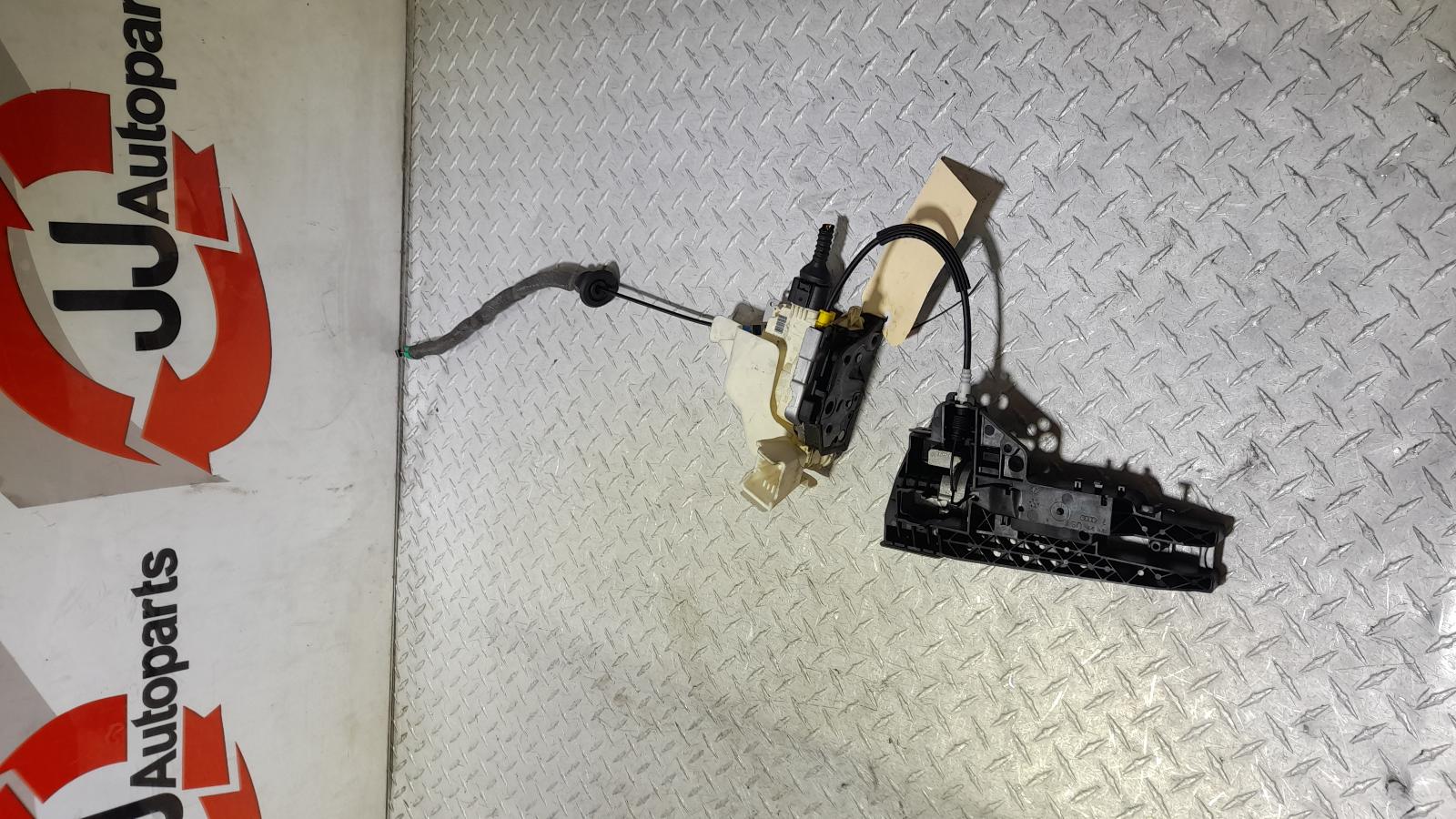 View Auto part Door/Boot/Gate Lock Audi Q3 2013