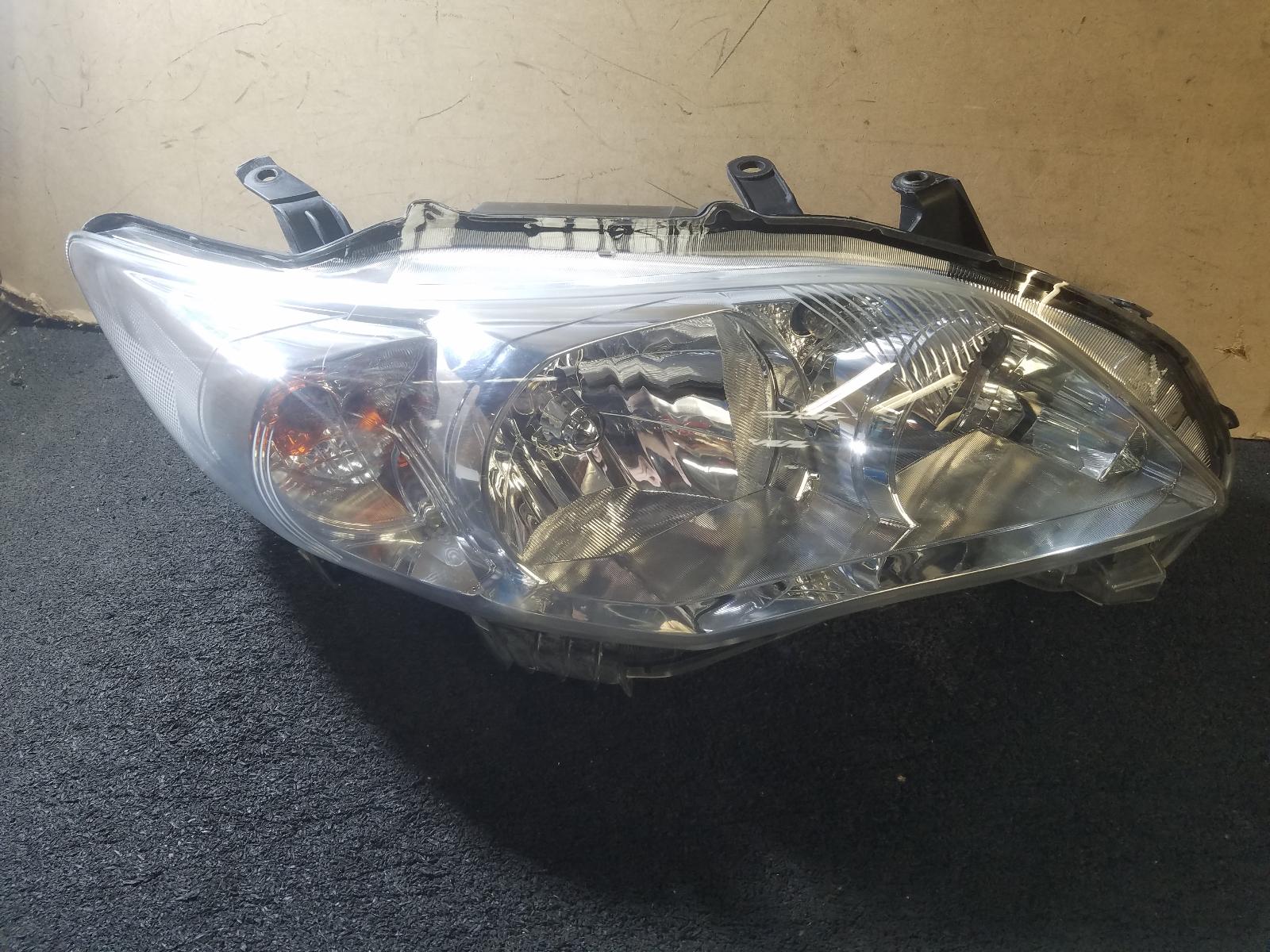 View Auto part Right Headlamp Toyota Corolla 2011