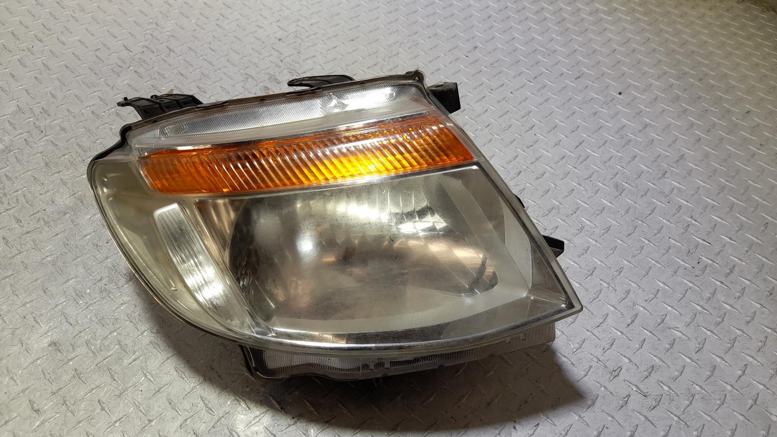View Auto part Right Headlamp Ford Ranger 2013