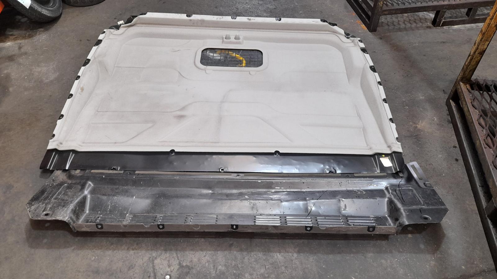 View Auto part Cargo Barrier Ford Transit 2014