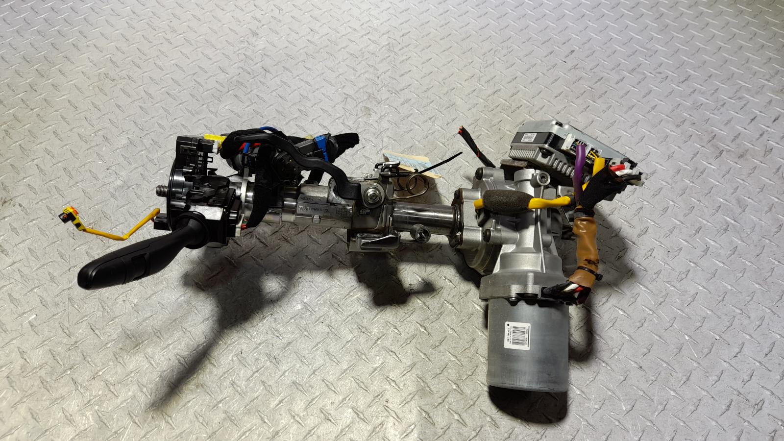 View Auto part Column Hyundai Santa Fe 2014