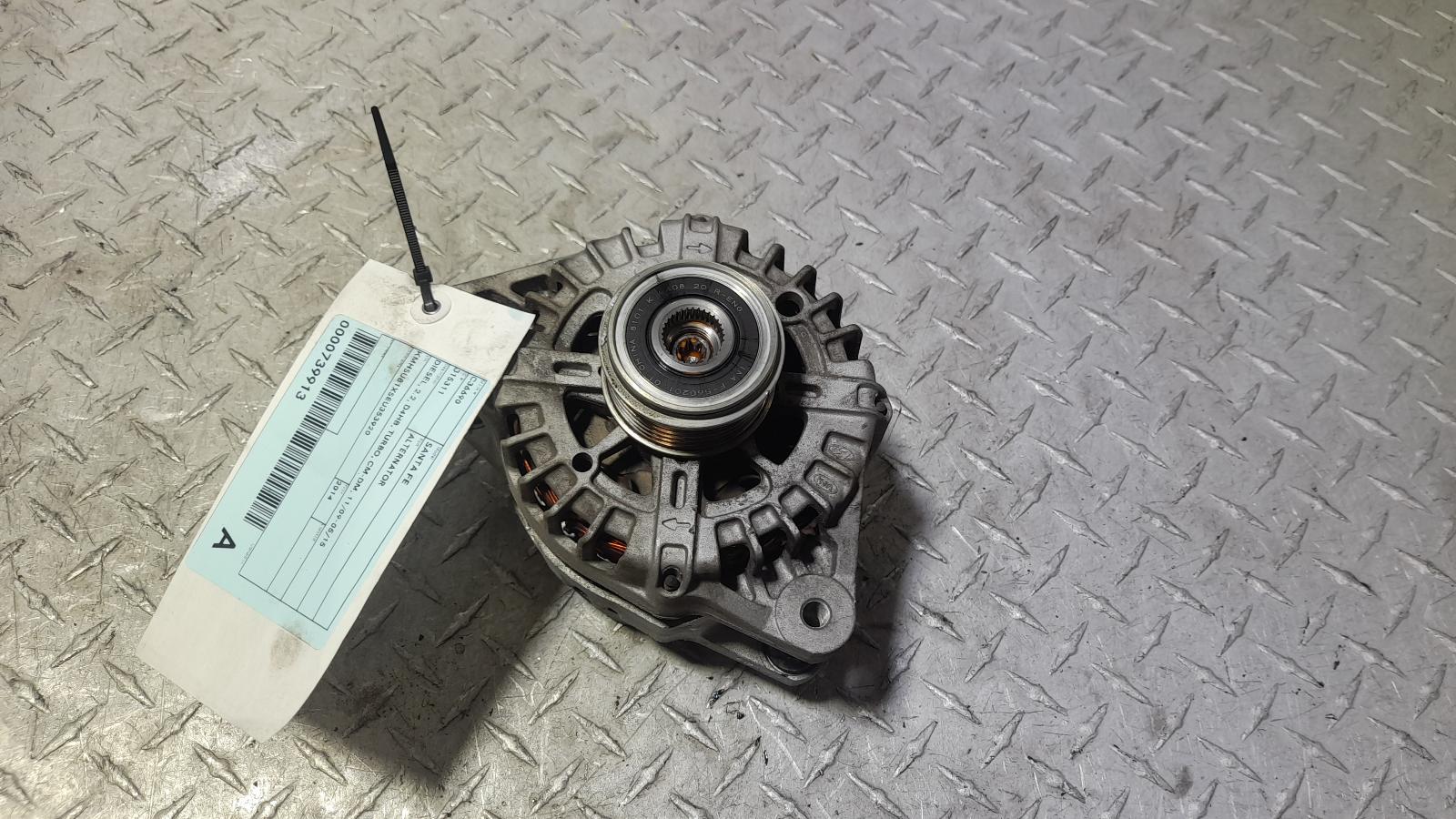 View Auto part Alternator Hyundai Santa Fe 2014