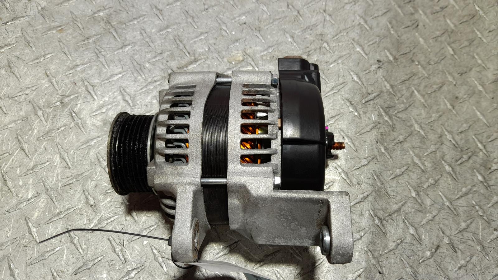 View Auto part Alternator Isuzu Dmax 2011