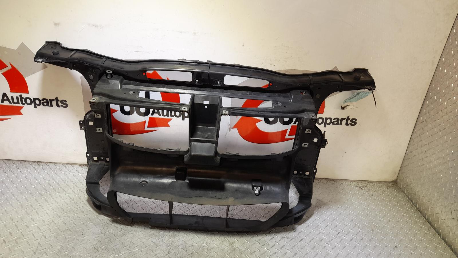 View Auto part Radiator Support Bmw 3 Series 2010