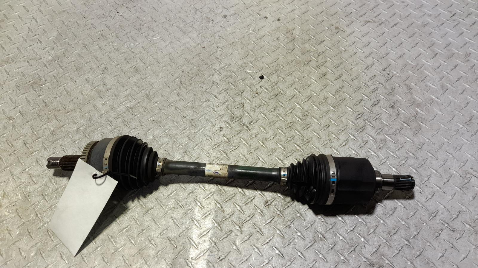 View Auto part Left Driveshaft Hyundai Tucson 2015