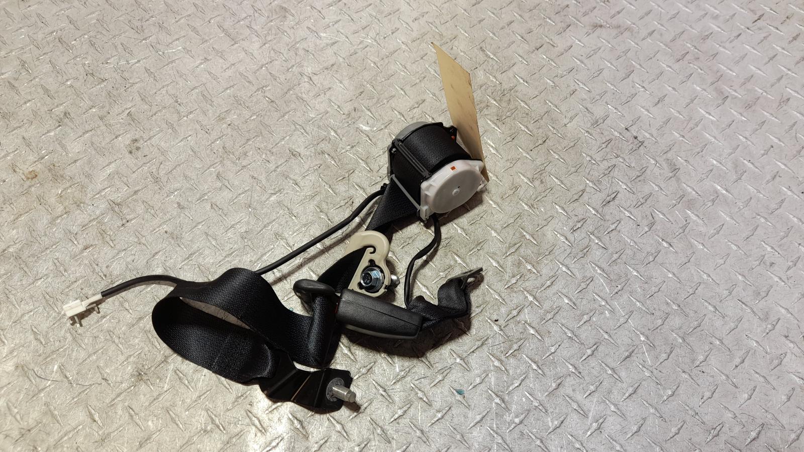 View Auto part Seatbelt/Stalk Nissan Xtrail 2022