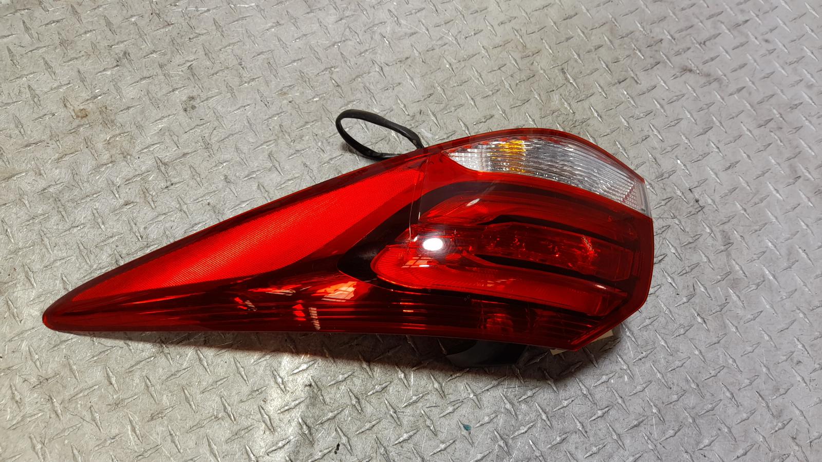 View Auto part Right Taillight Hyundai I40 2016