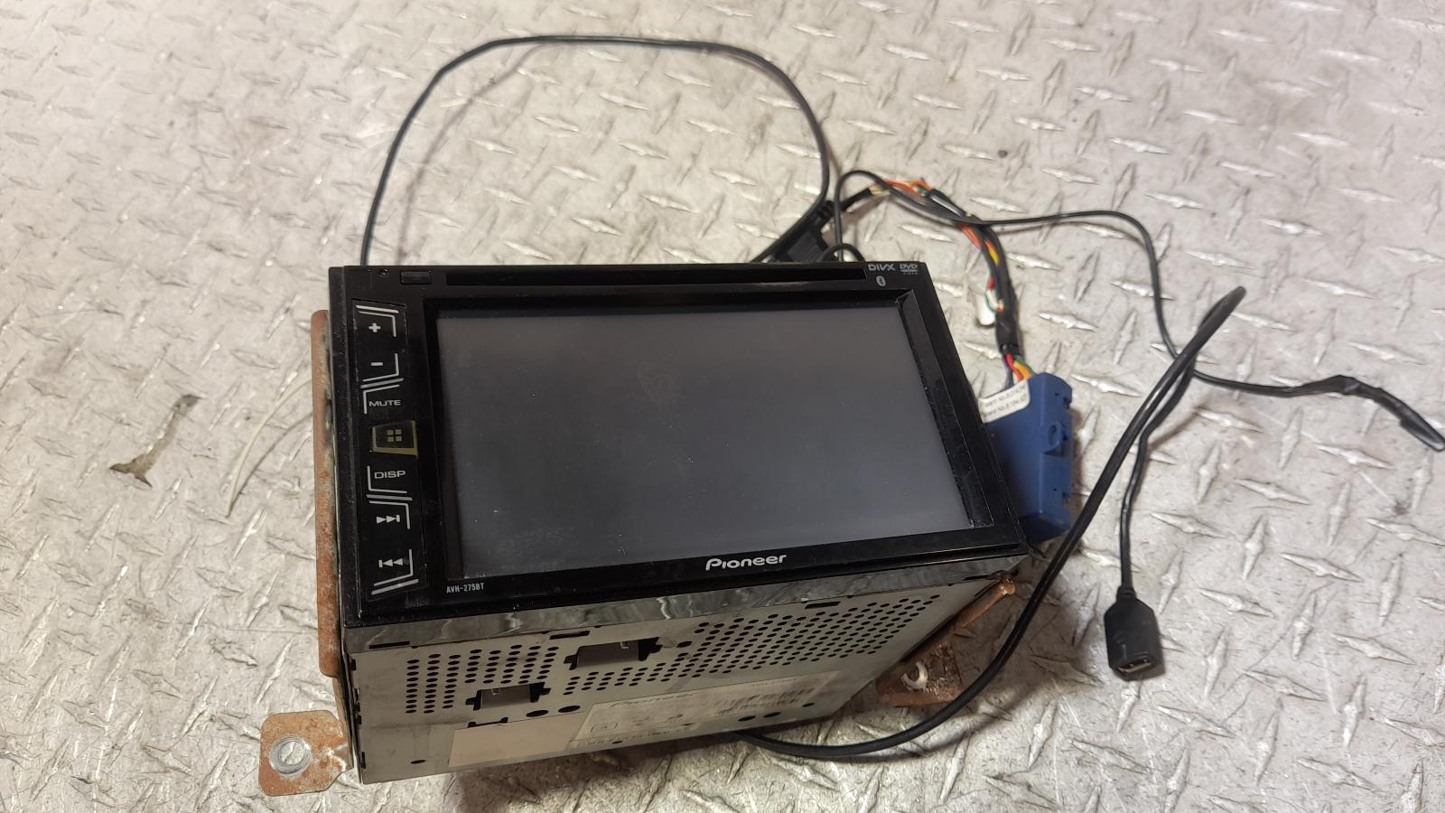 View Auto part Radio/Cd/Dvd/Sat/Tv Nissan Navara 2011