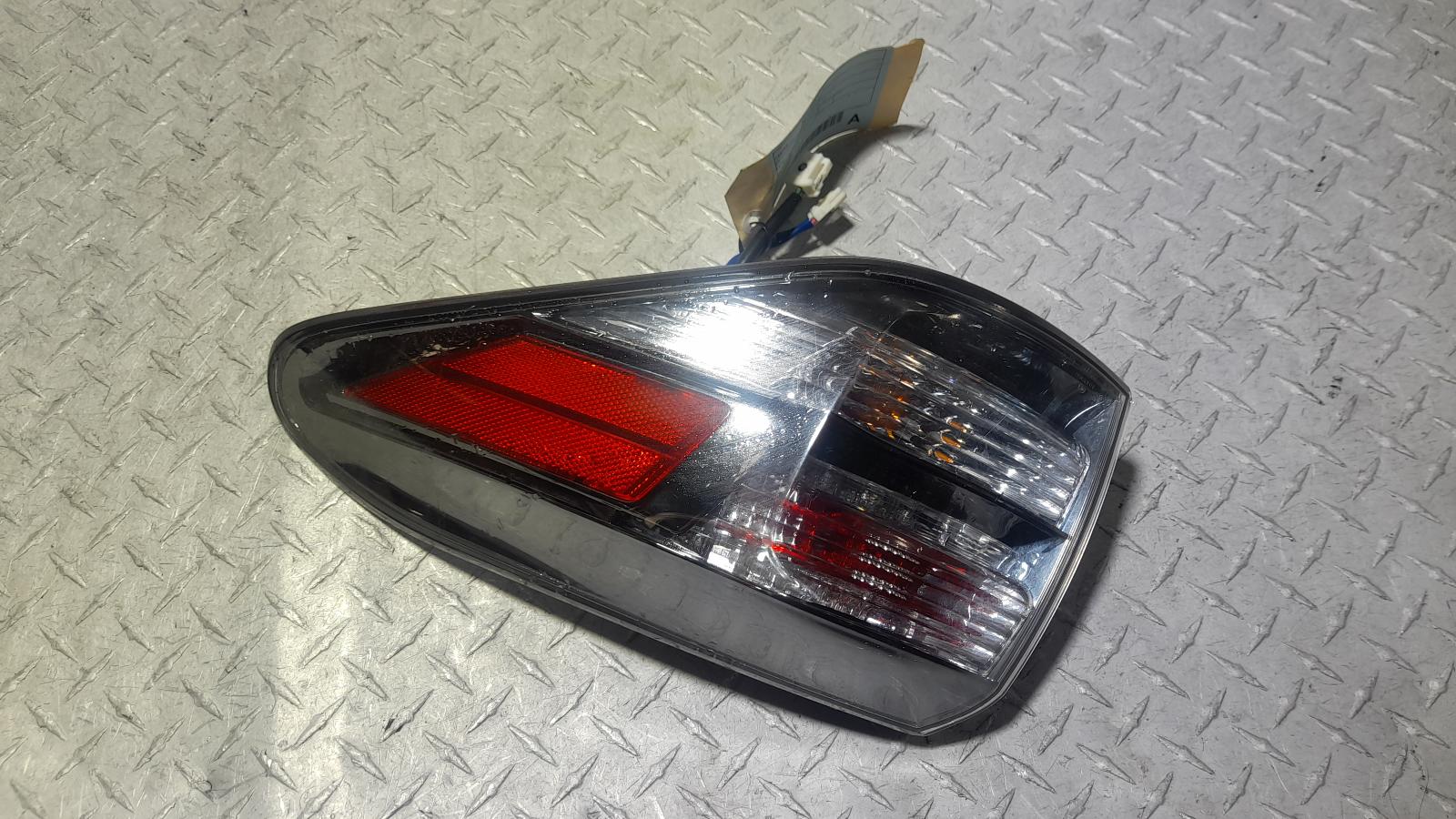 View Auto part Right Taillight Lexus Rx Series 2011