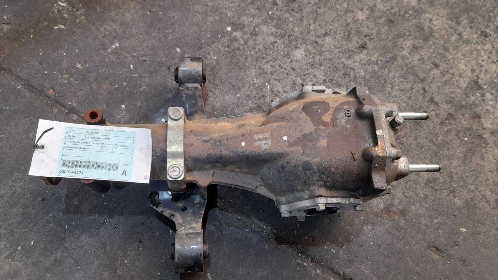 View Auto part Differential Centre Subaru Forester 2012