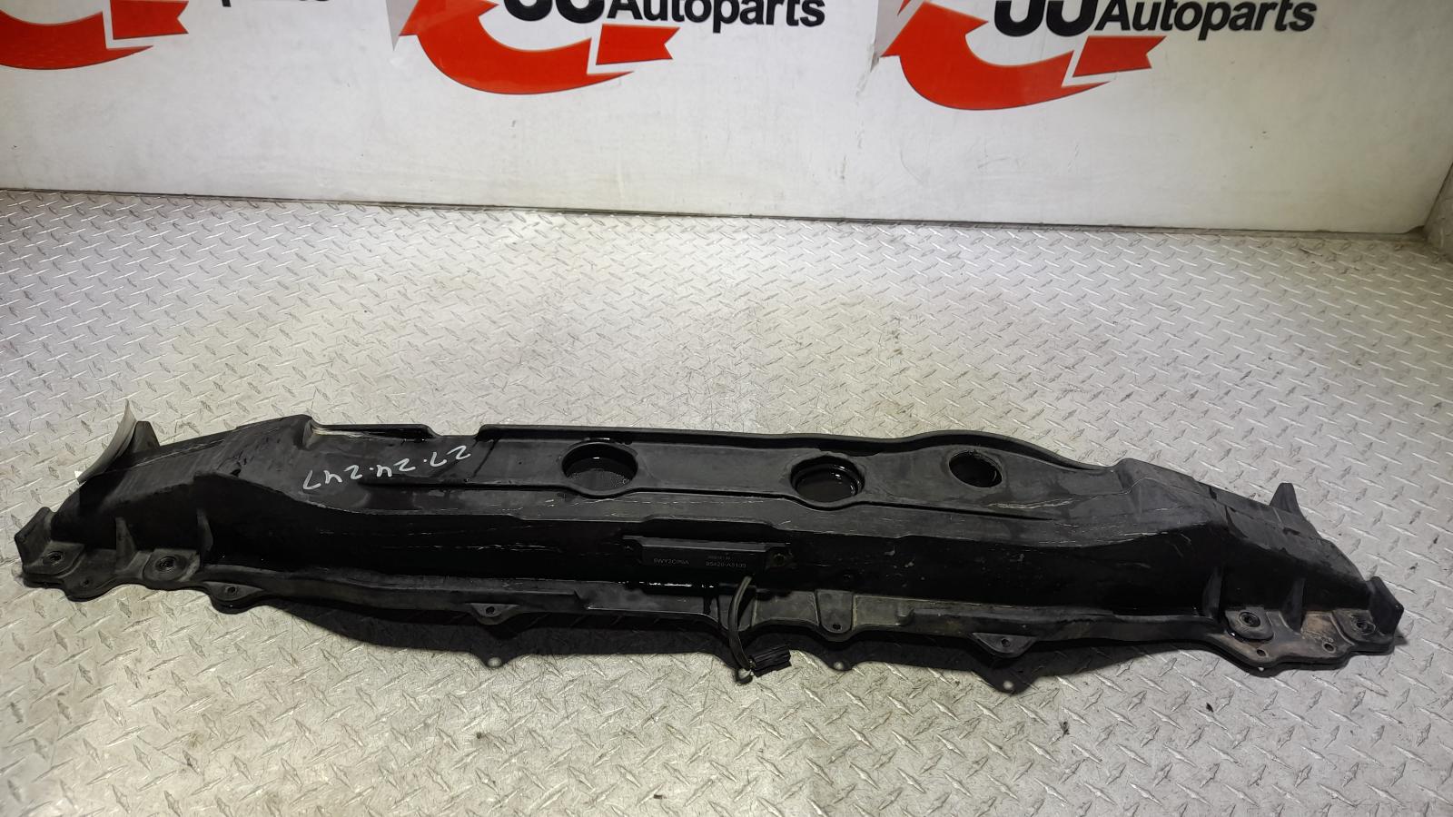 View Auto part R/Bar Bracket/Reinfo Hyundai I30 2013