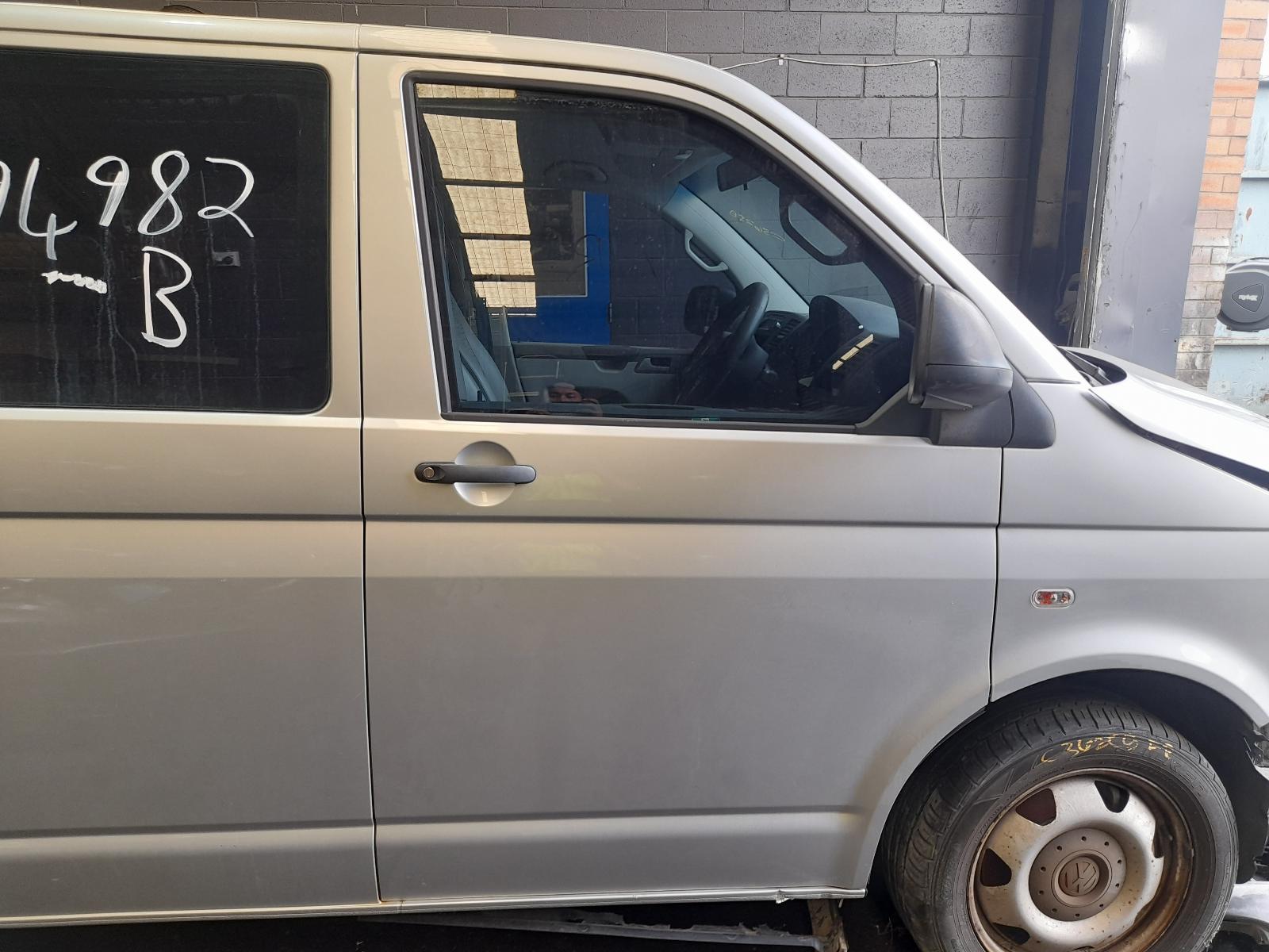 View Auto part Right Front Door Window Volkswagen Transporter 2010