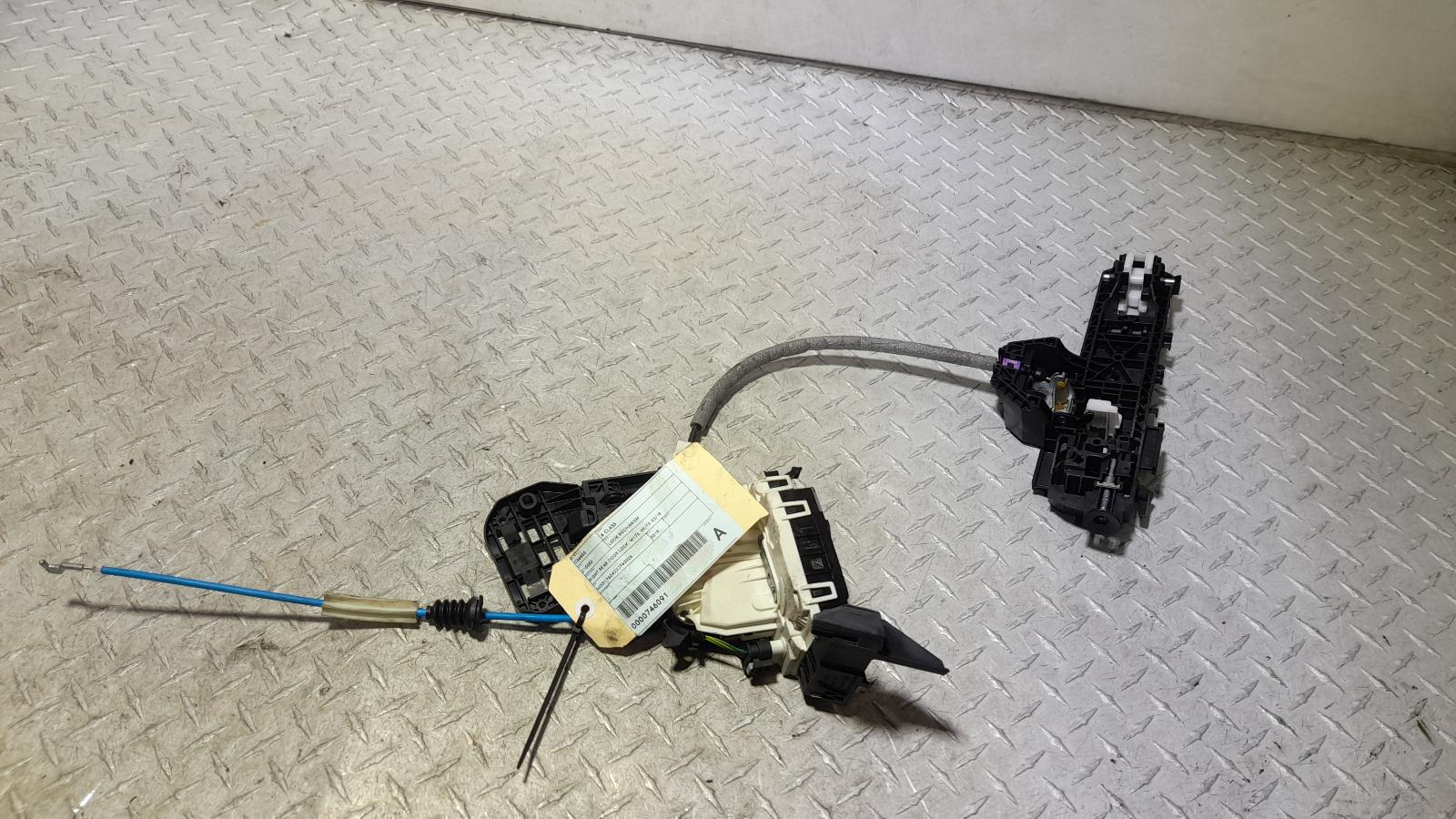 View Auto part Door/Boot/Gate Lock Mercedes A Class 2018