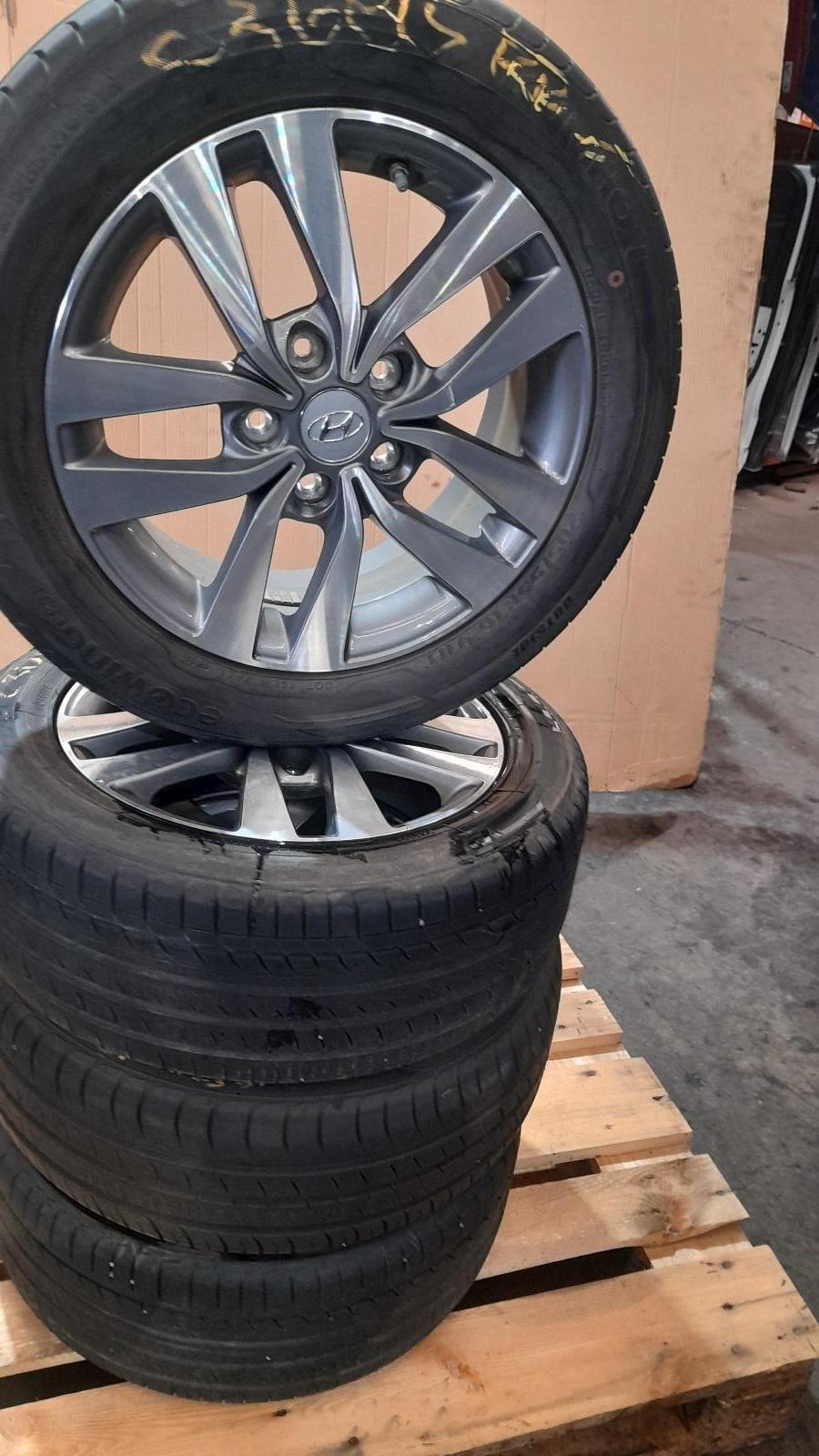 View Auto part Wheel Mag Hyundai I30 2019