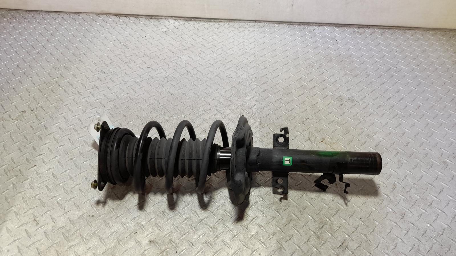 View Auto part Left Front Strut Nissan Xtrail 2016
