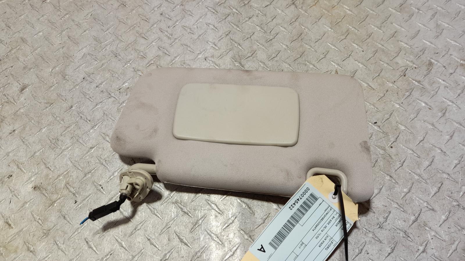 View Auto part Sunvisor Subaru Levorg 2017