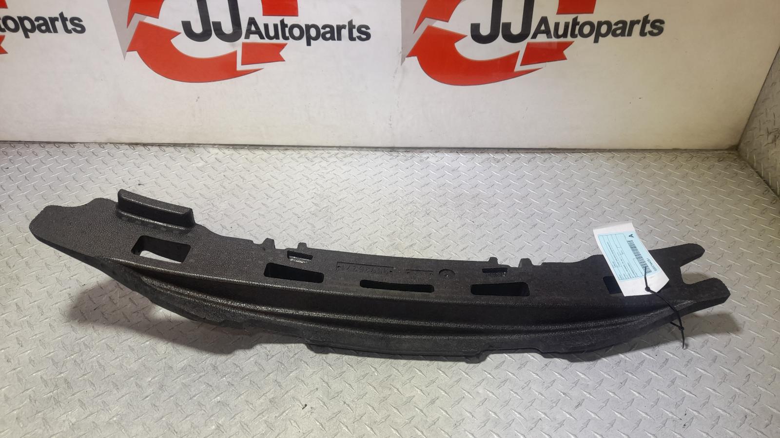 View Auto part F/Bar Reinforc/Brack Unknown Unknown 2013