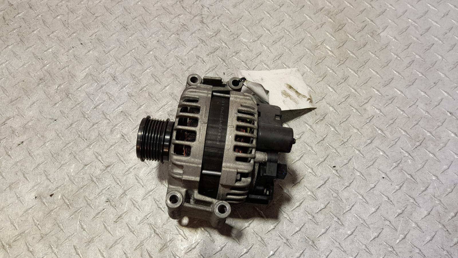 View Auto part Alternator Audi A4 2012