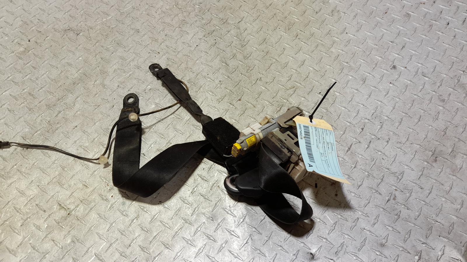 View Auto part Seatbelt/Stalk Volkswagen Amarok 2015