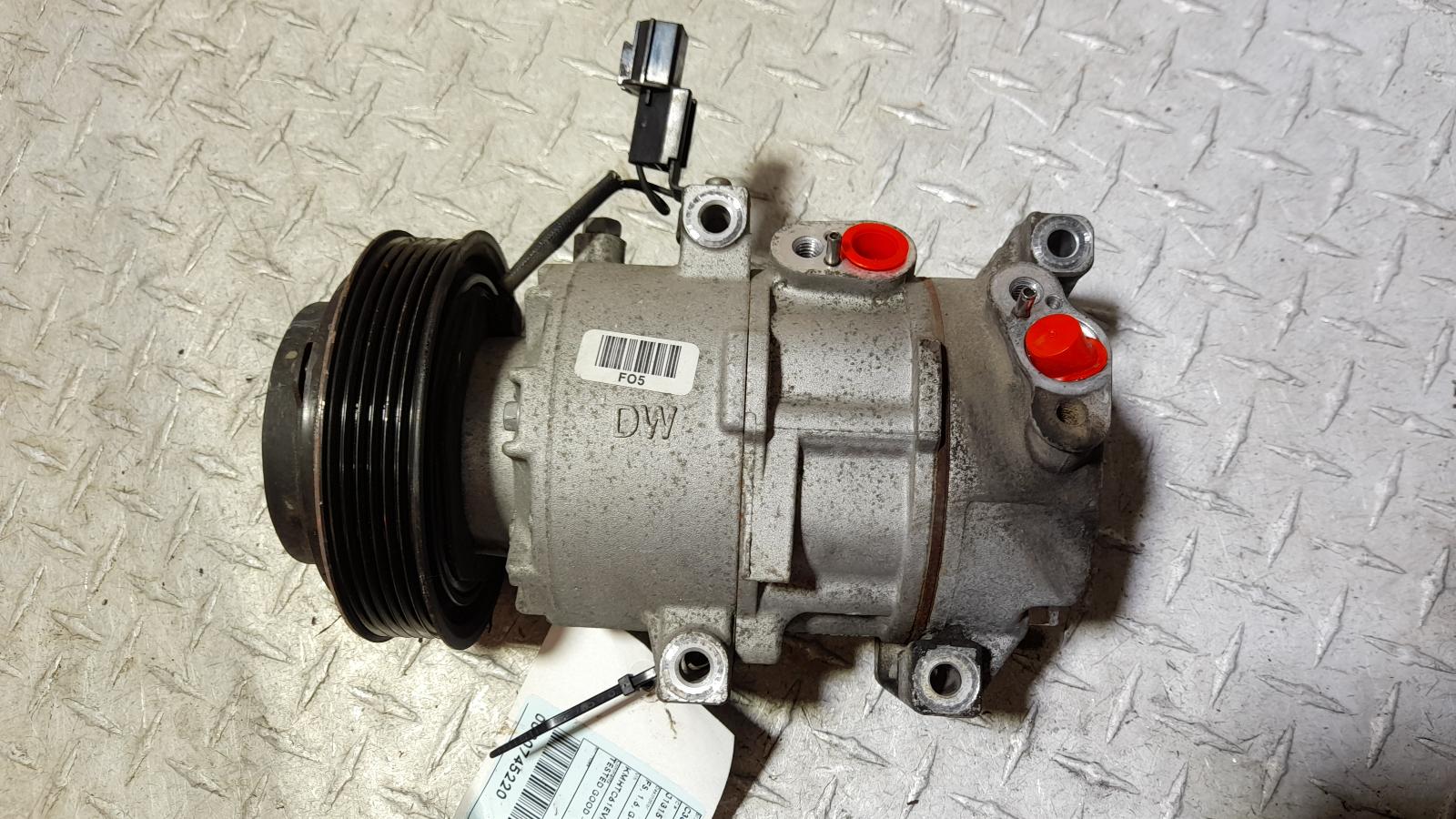 View Auto part A/C Compressor Hyundai Veloster 2015