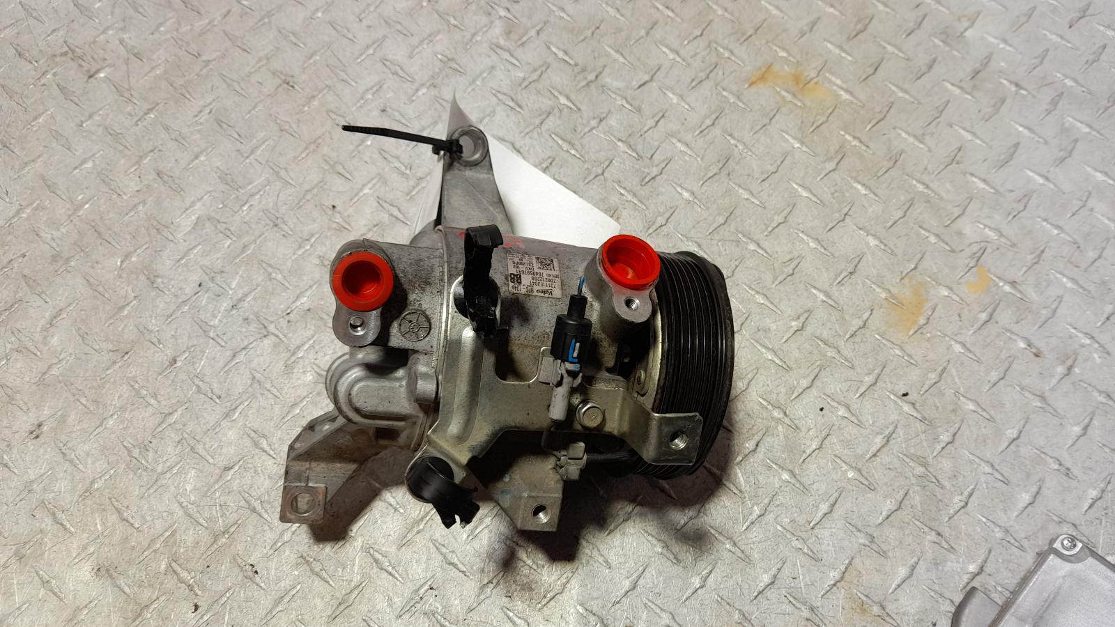 View Auto part A/C Compressor Subaru Forester 2017