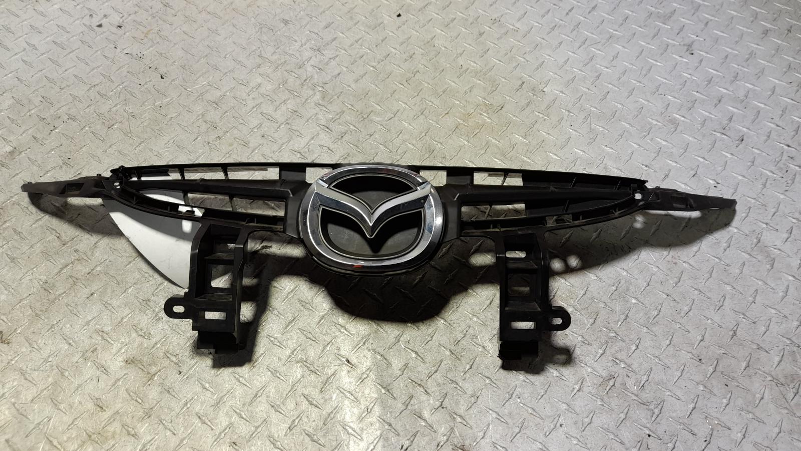 View Auto part Grille Mazda 2 2013