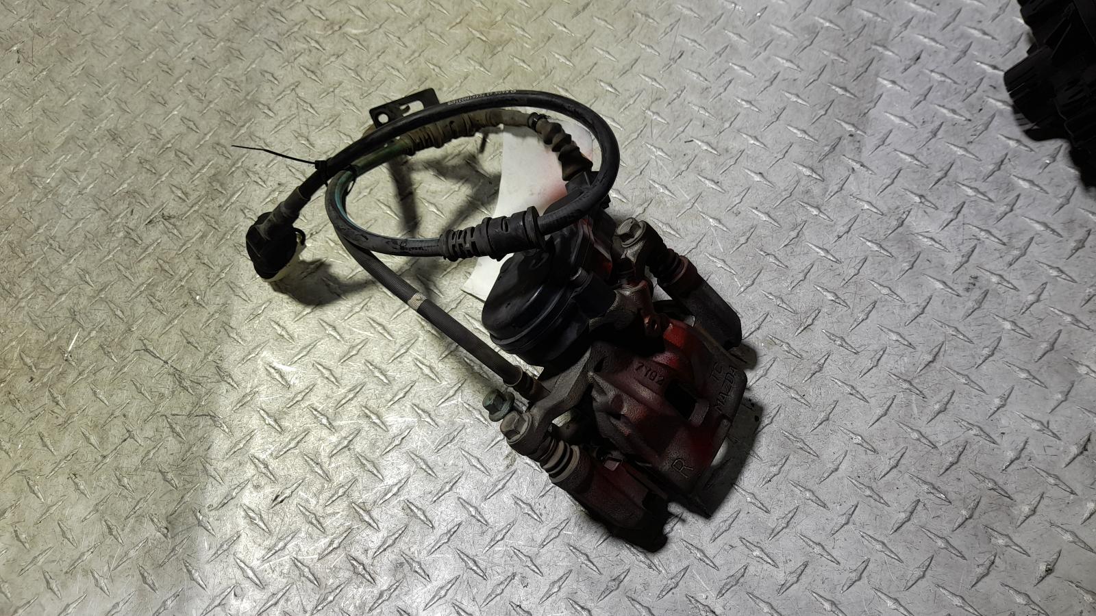 View Auto part Caliper Mazda Cx5 2017