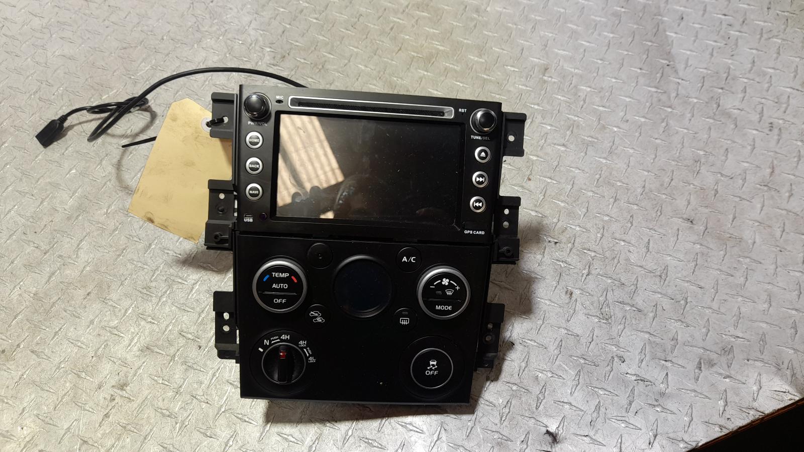 View Auto part Radio/Cd/Dvd/Sat/Tv Suzuki Vitara 2011