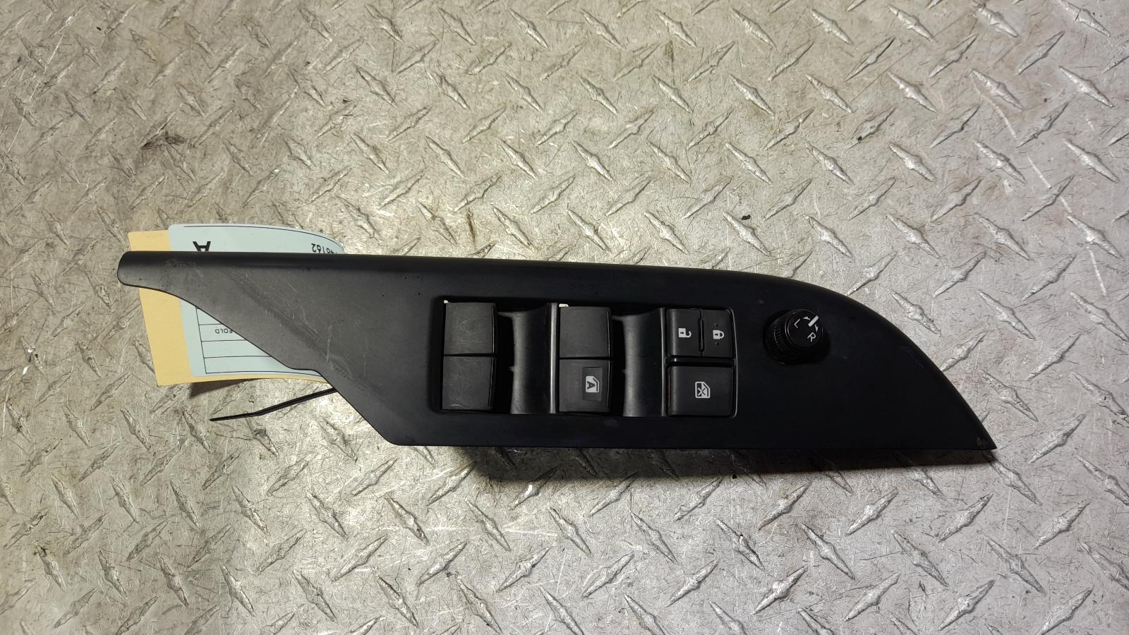 View Auto part Pwr Dr Wind Switch Toyota Hilux 2022