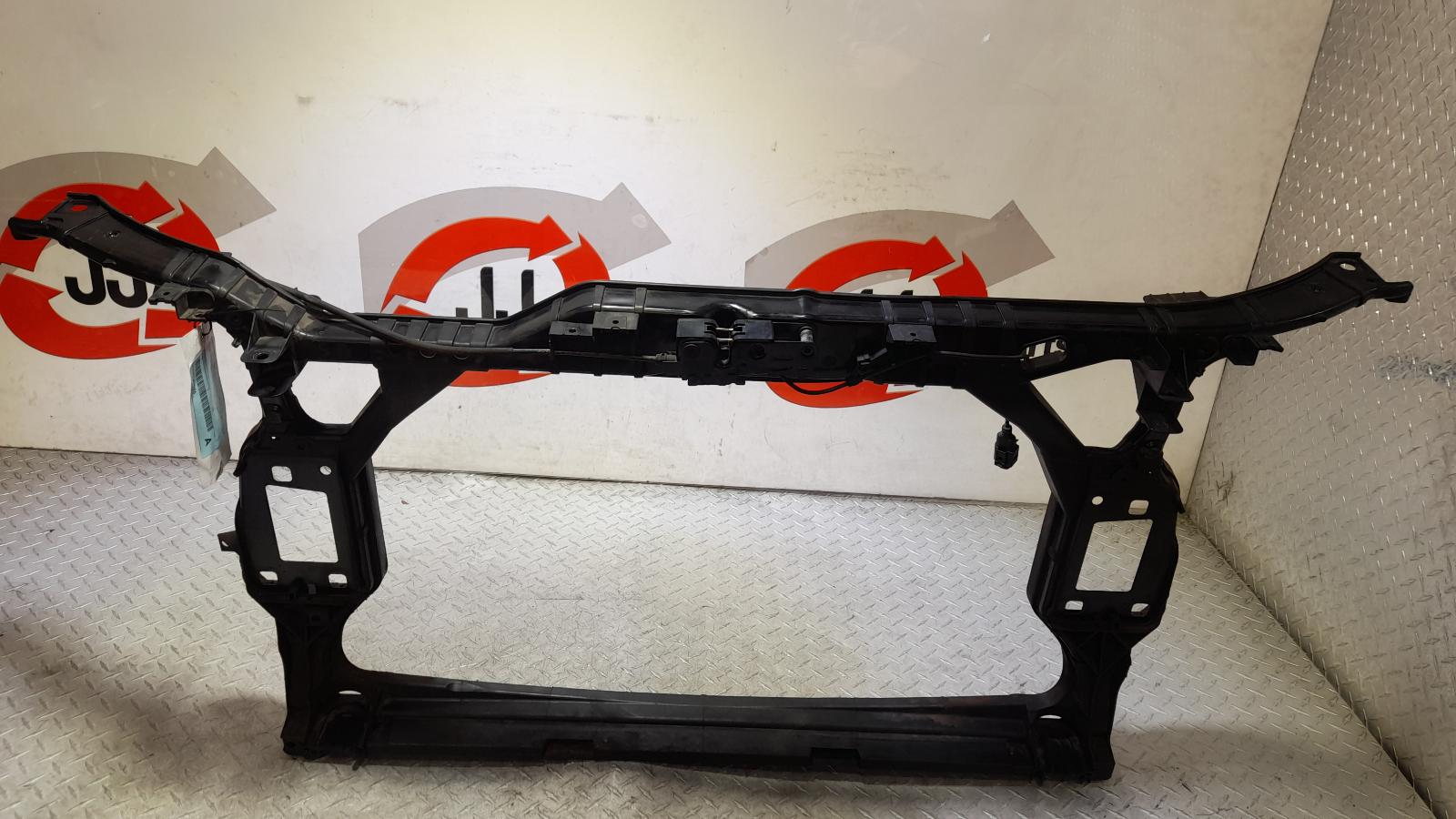 View Auto part Radiator Support Audi A4 2011