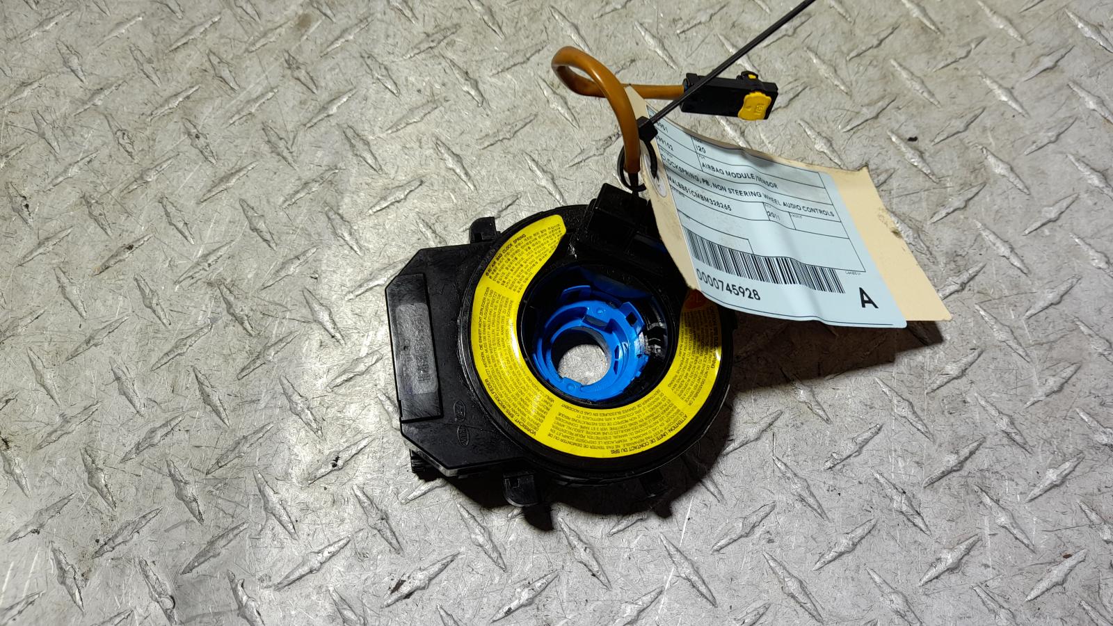 View Auto part Airbag Module/Sensor Hyundai I20 2011