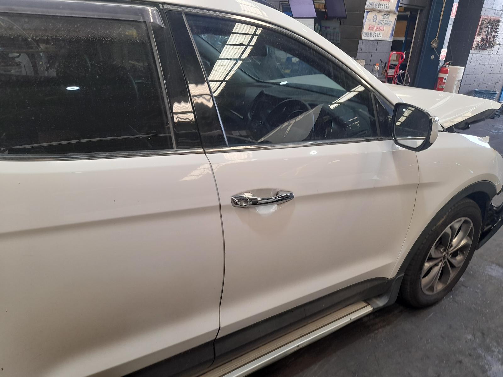 View Auto part Right Front Door Hyundai Santa Fe 2012