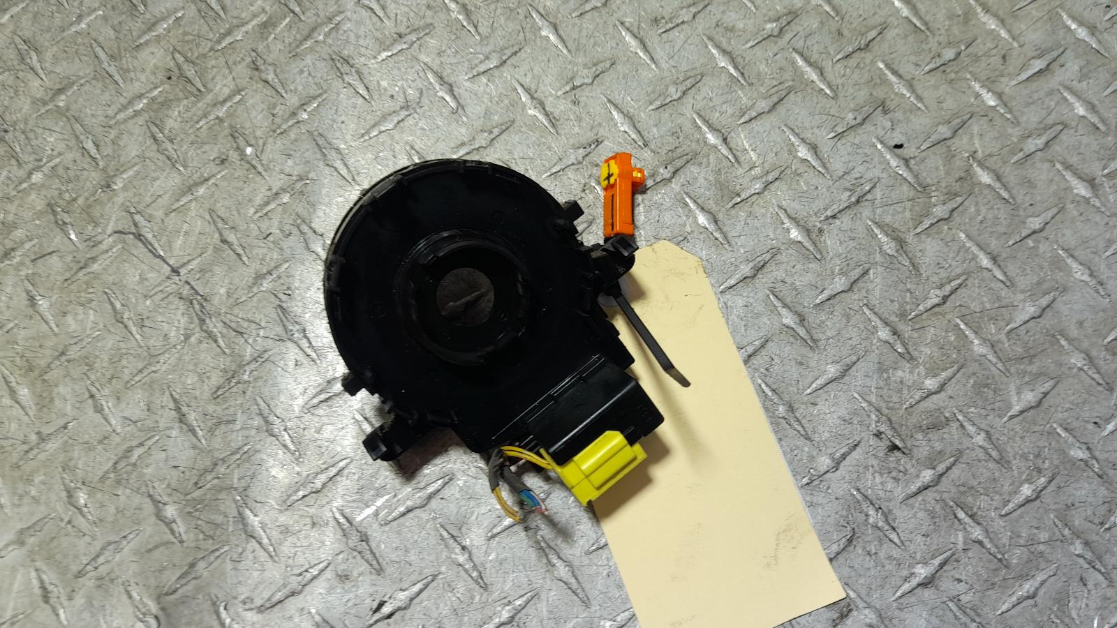 View Auto part Airbag Module/Sensor Toyota Hilux 2015