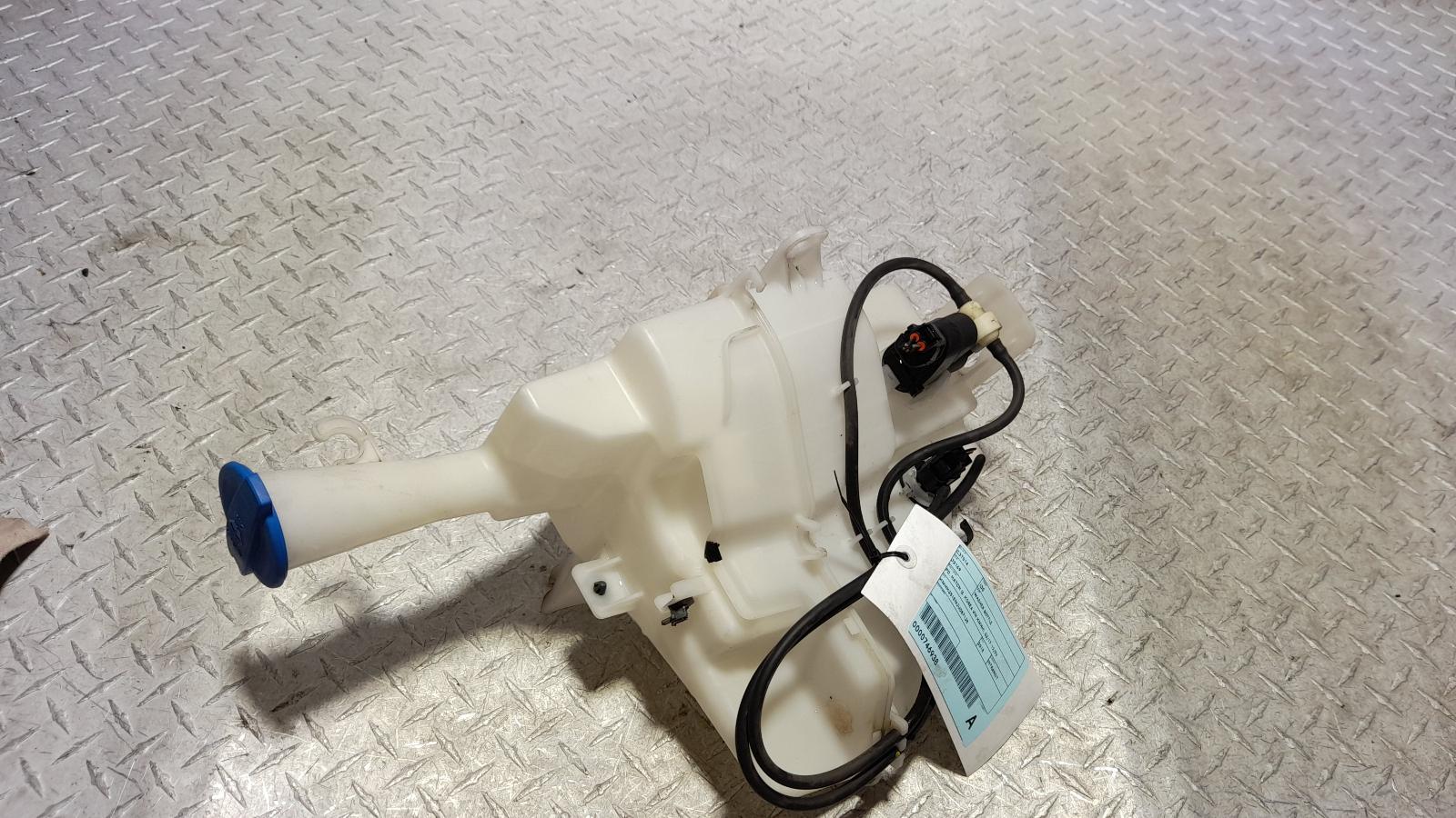 View Auto part Washer Bottle Hyundai I30 2018