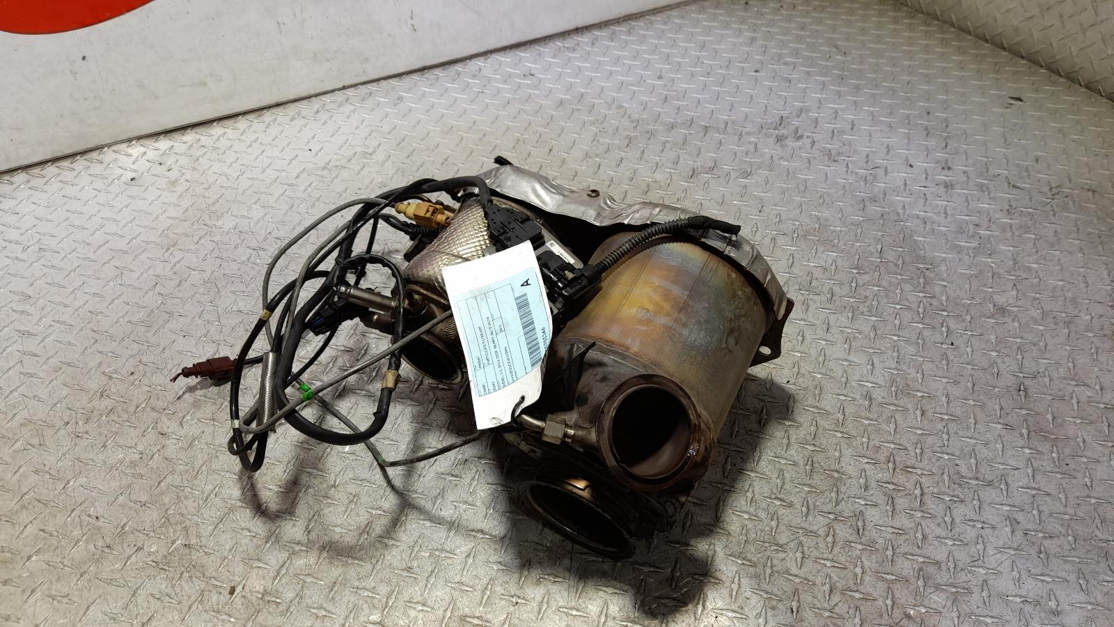 View Auto part Particulate Filter/Dpf Volkswagen Passat 2016