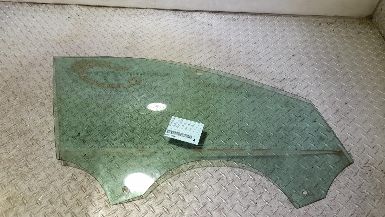 View Auto part Right Front Door Window Volkswagen Passat 2016