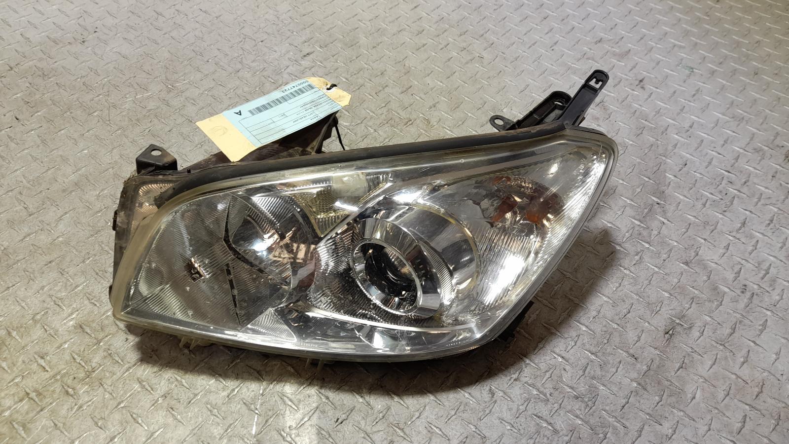 View Auto part Left Headlamp Toyota Rav4 2011