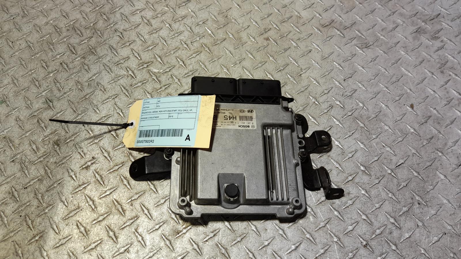 View Auto part Ecu Hyundai I40 2015