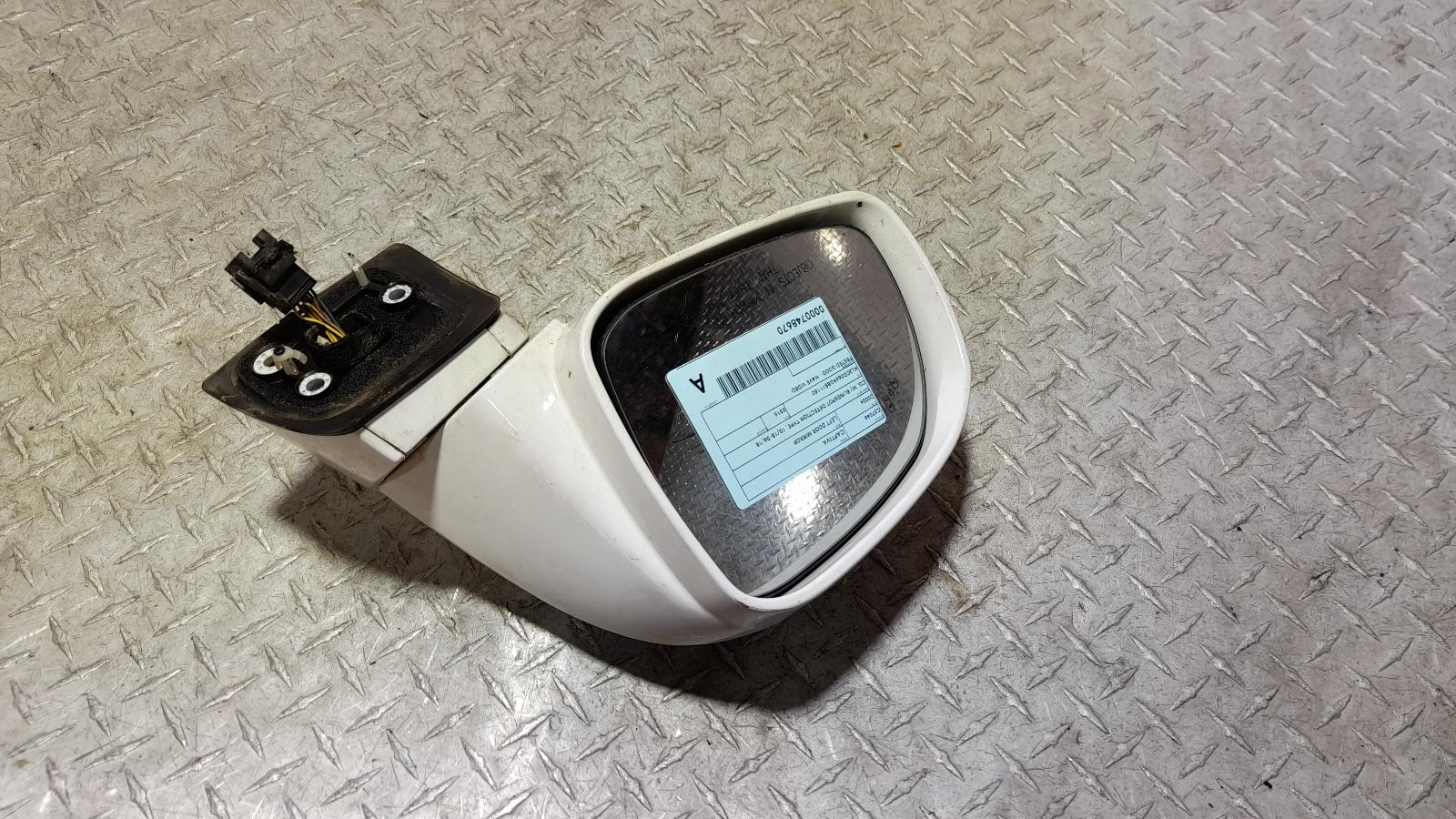 View Auto part Left Door Mirror Holden Captiva 2016