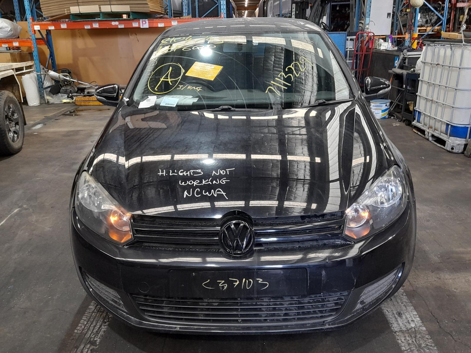 View Auto part Bonnet Volkswagen Golf 2012
