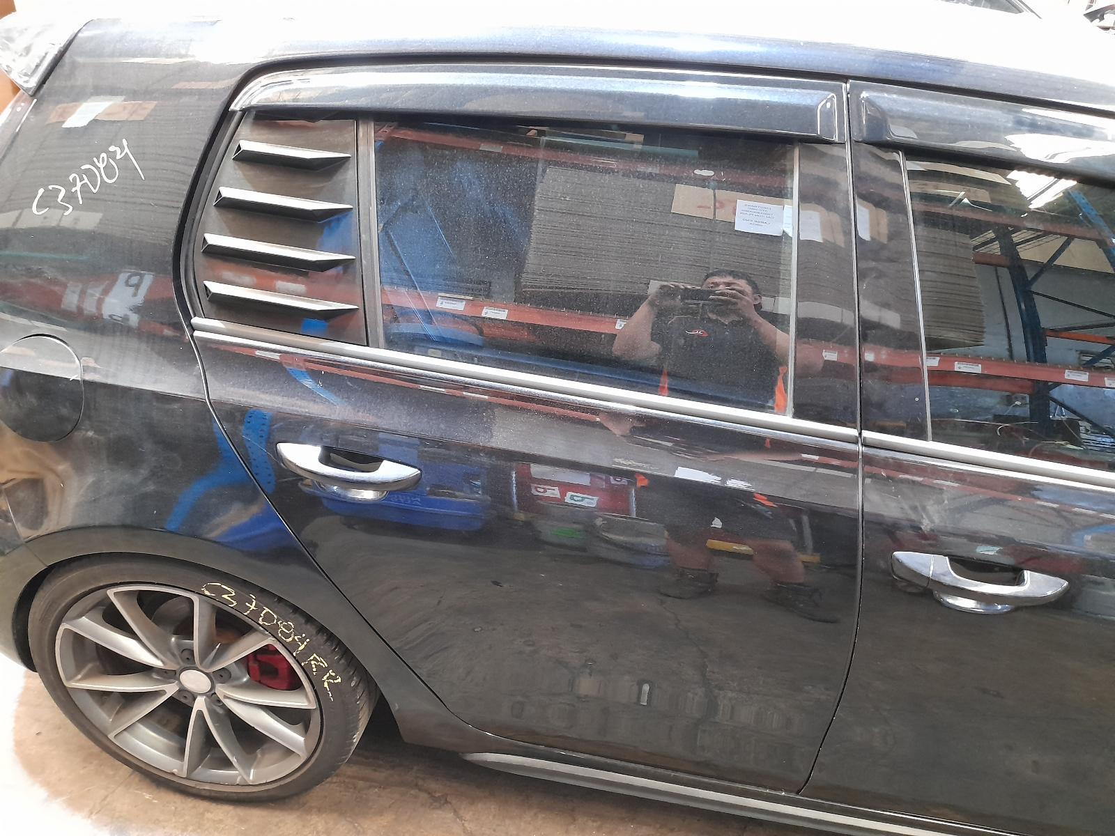 View Auto part Right Rear Door Sliding Volkswagen Golf 2012