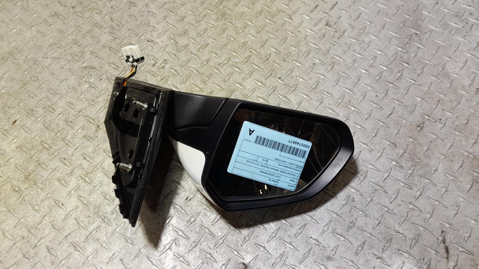 View Auto part Left Door Mirror Hyundai Sonata 2018