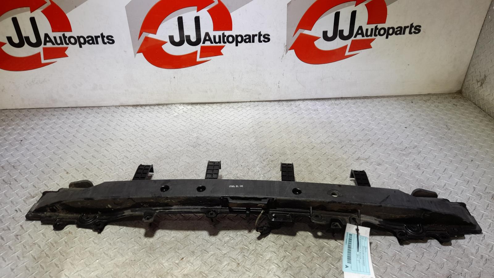 View Auto part R/Bar Bracket/Reinfo Hyundai Sonata 2018