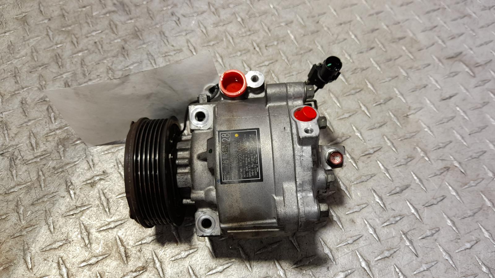 View Auto part A/C Compressor Mitsubishi Outlander 2014