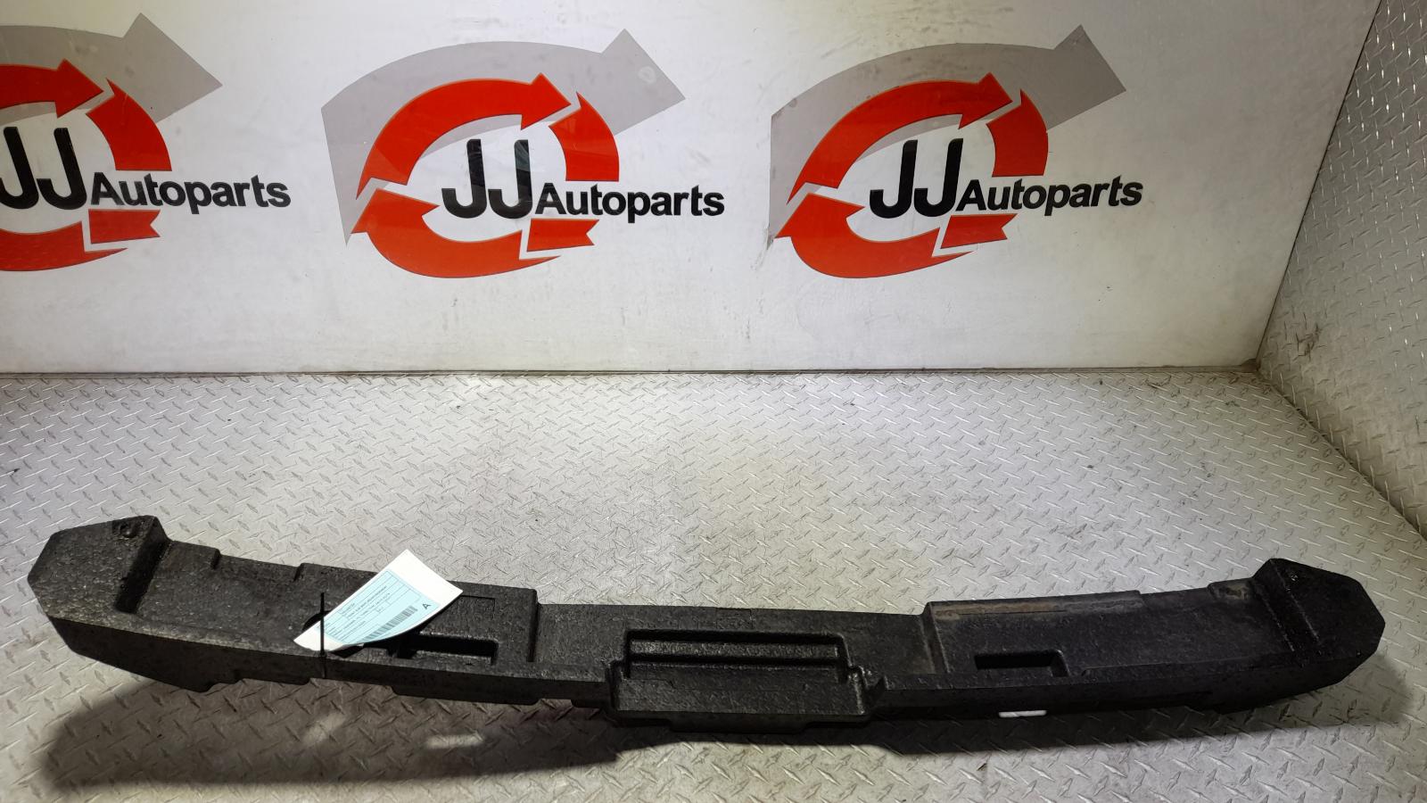 View Auto part F/Bar Reinforc/Brack Hyundai Veloster 2012
